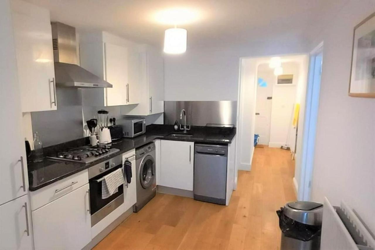 2 Bedroom Victorian Garden Flat London Eksteriør bilde
